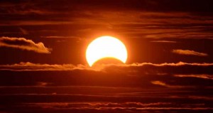 Un eclipse de sol