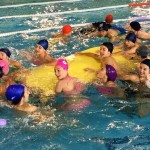 Deportes en el agua para los alumnos de secundaria